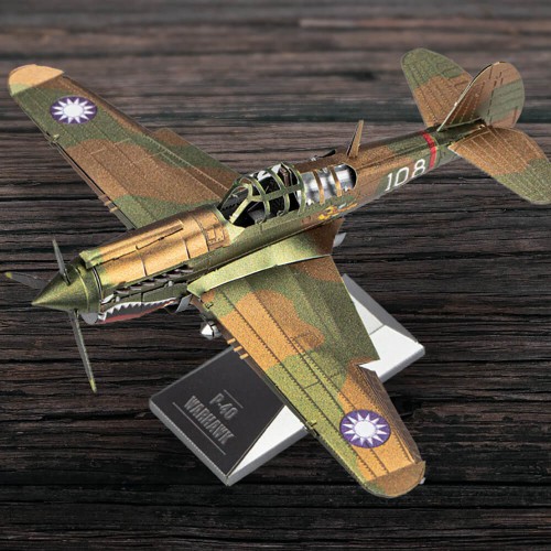 Fascinations: P-40 Warhawk