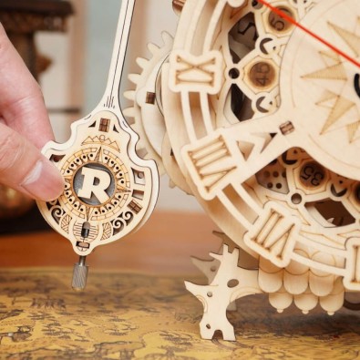 Robotime: Owl Clock