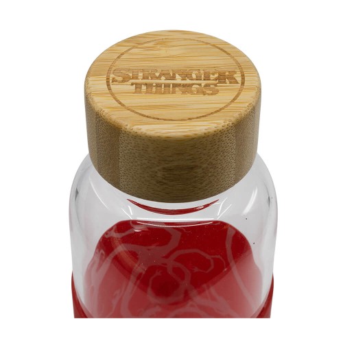 Stranger Things - Young Adult Γυάλινο Μπουκάλι με καπάκι Σιλικόνης (585 ml)