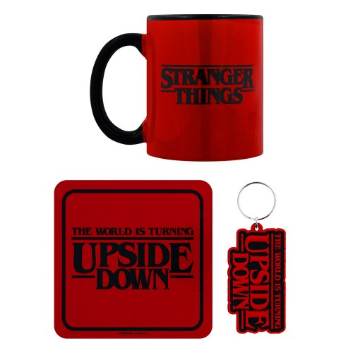 Stranger Things (The World Is Turning Upside Down) - Σετ Coaster, Μπρελόκ και Κούπα