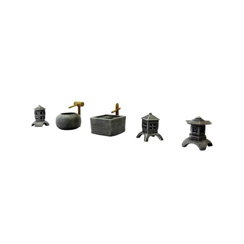 Set of Stone Lanterns with Bamboo Fountains