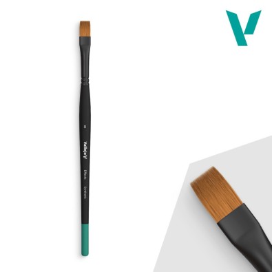 Vallejo Effects - Flat Rectangular Synthetic Brush No. 8